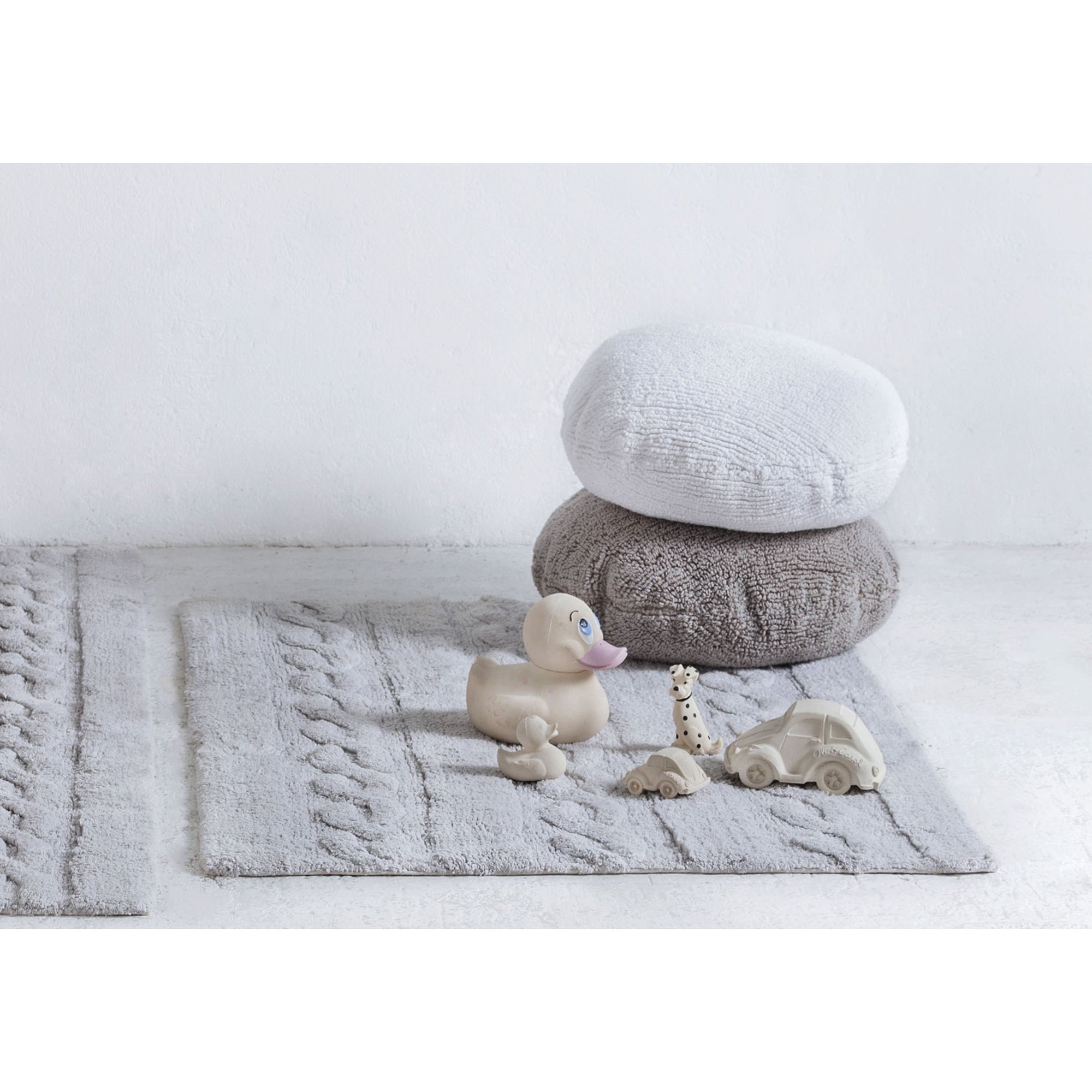 oli-&-carol-extra-large-beetle-car-teether- (41)